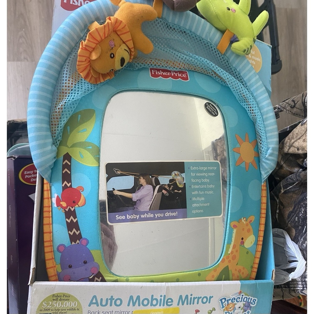 Fisher Price Travel Care Safe View Mommy Mirror Baby NEW